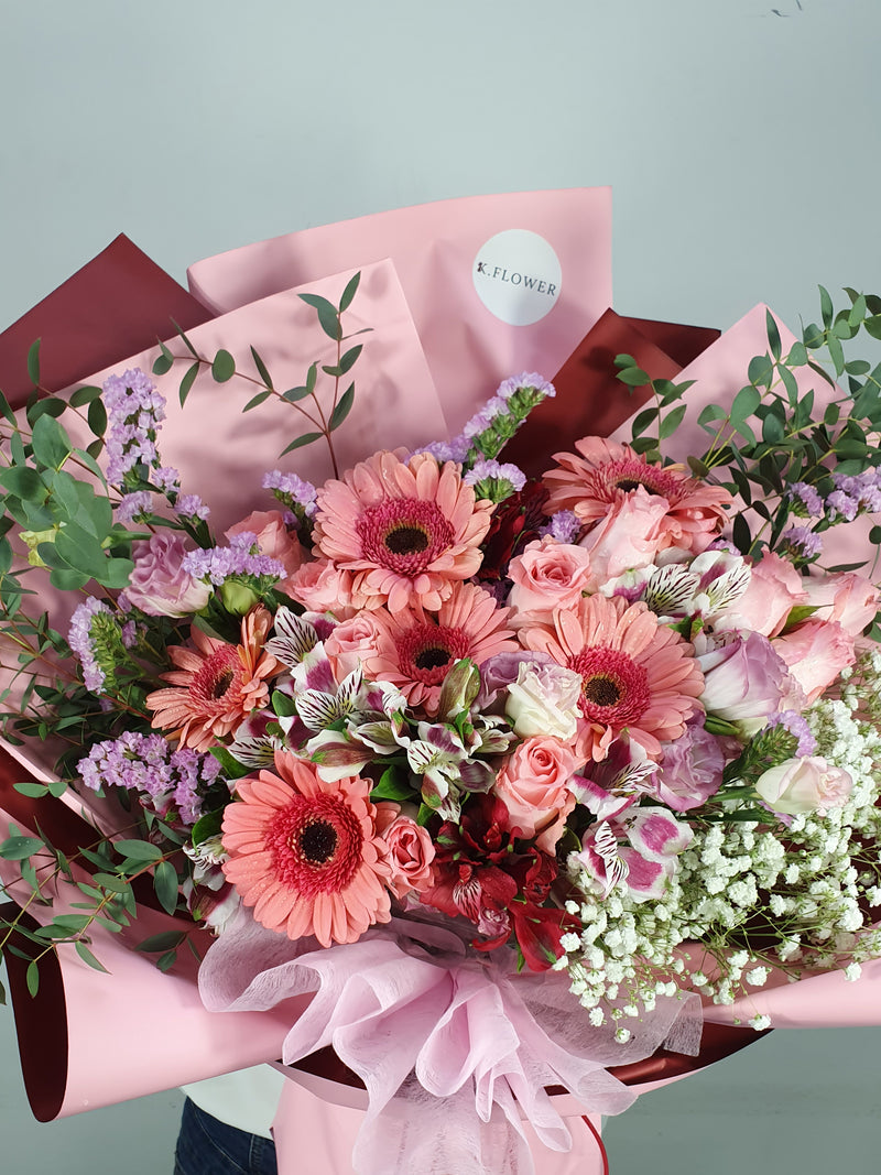 Pinky Surprise , Designer Bouquet - K. FLOWER